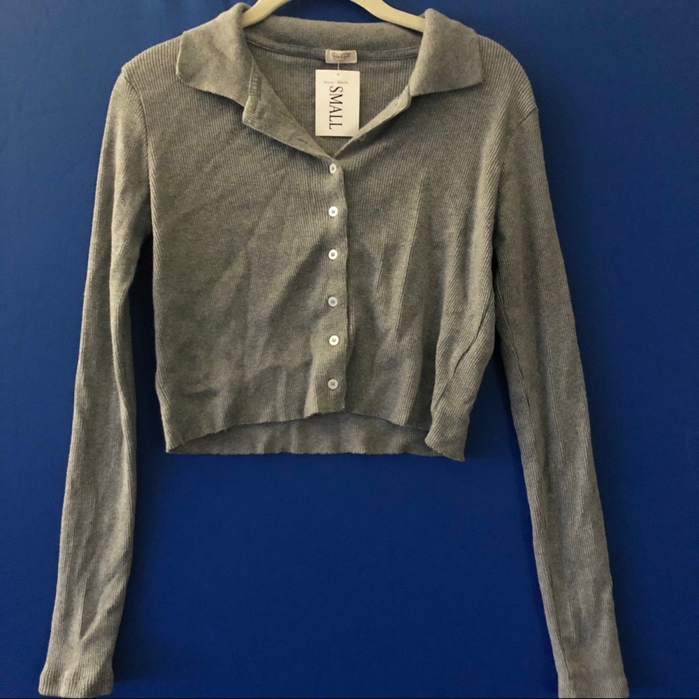 Brandy Melville “Caroline” top in grey